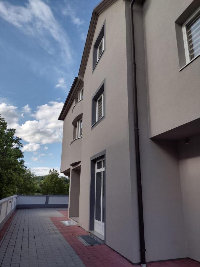 Hotel Zlatni San Banja Koviljača Exterior foto